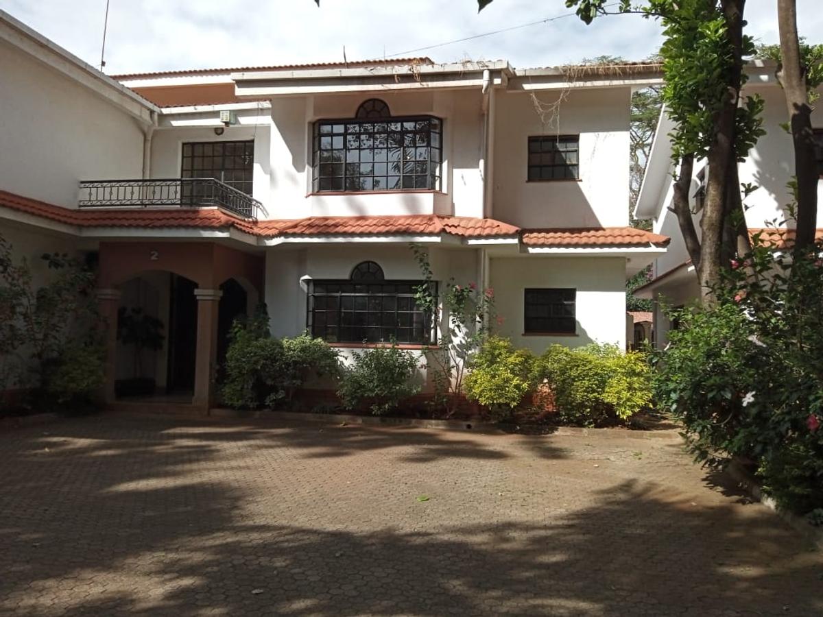 5 Bed Townhouse with Staff Quarters in Lavington - 8