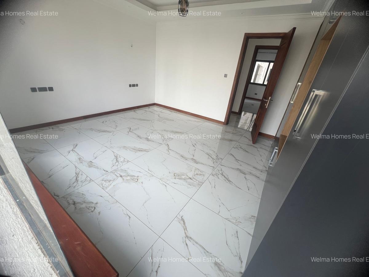 3 Bed Apartment with En Suite at Makueni Road - 11