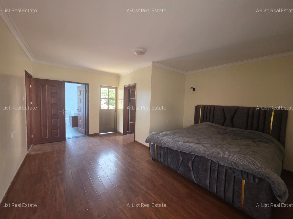 5 Bed Villa with En Suite at Chalbi Road - 16