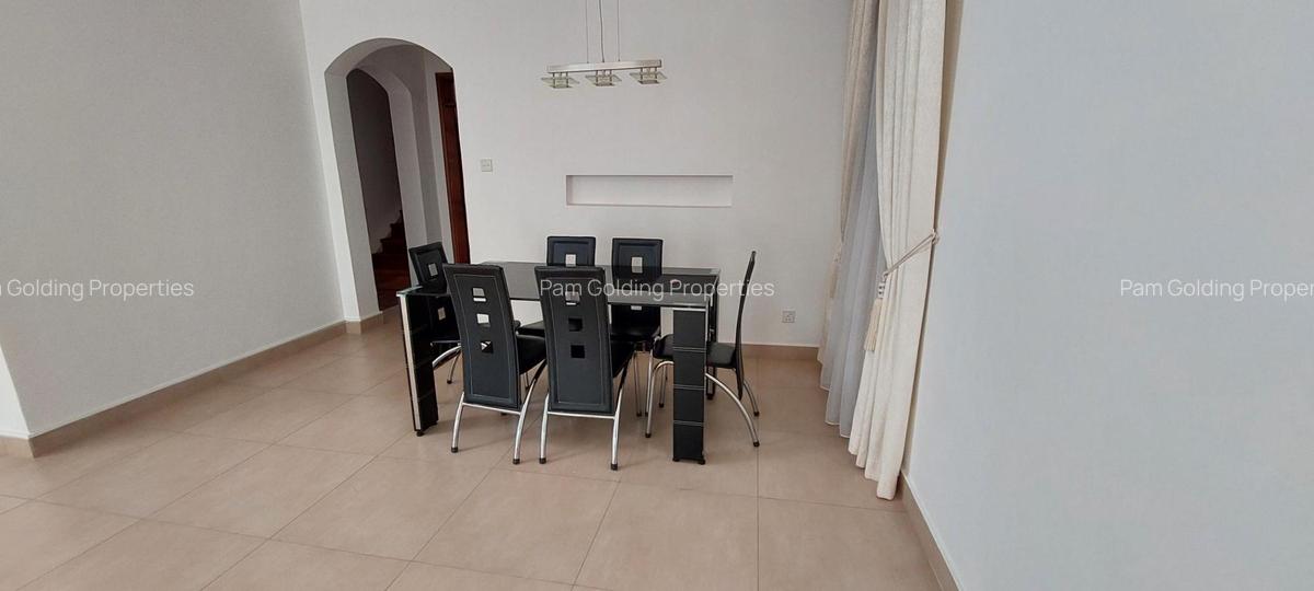 3 Bed Apartment with En Suite in Westlands Area - 5