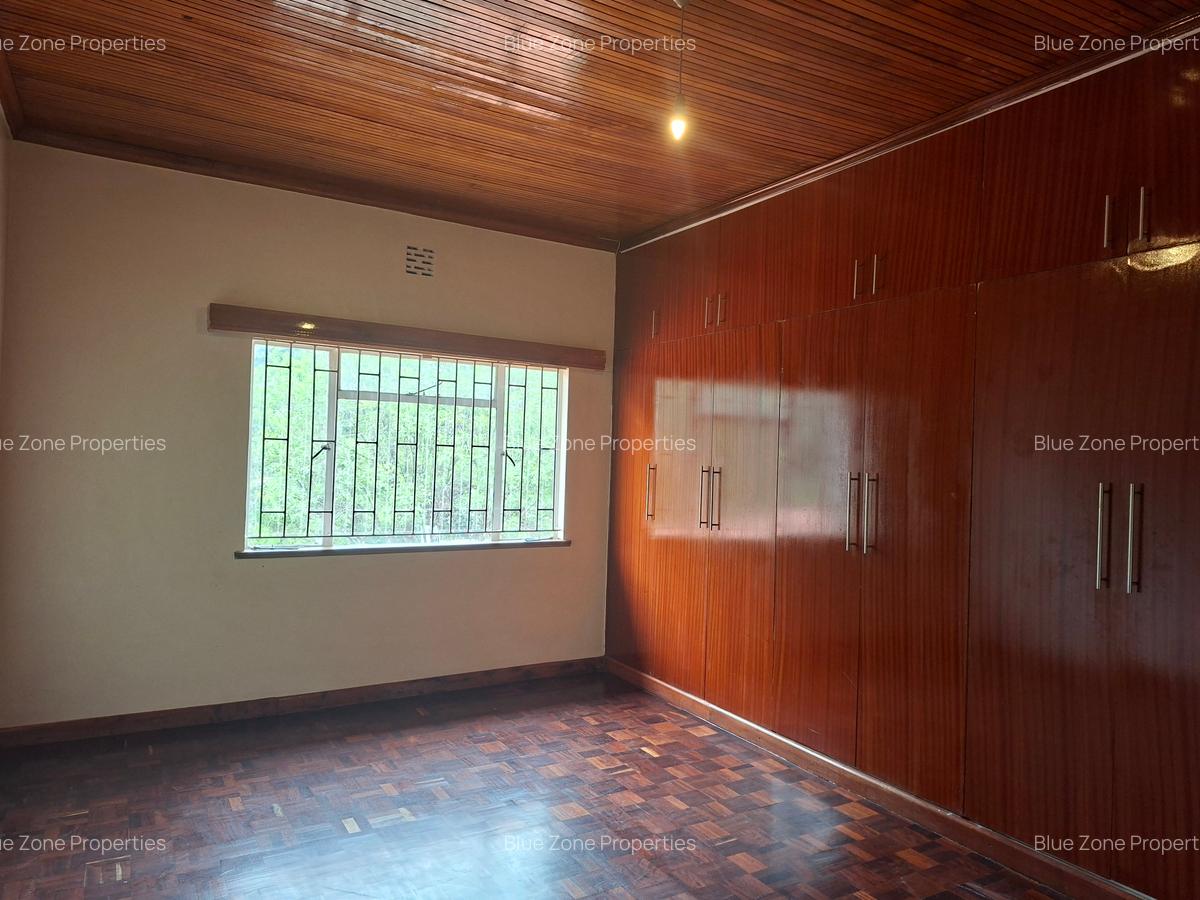 4 Bed House with En Suite at Off Rosslyn Lone Tree Estate Rd - 14