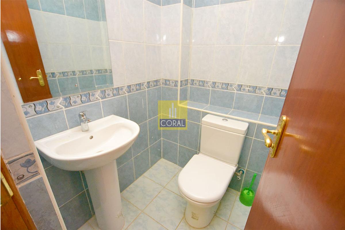 3 Bed Apartment with En Suite in Kileleshwa - 19