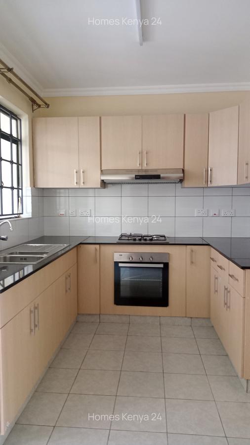 2 Bed Apartment in Tatu City - 10