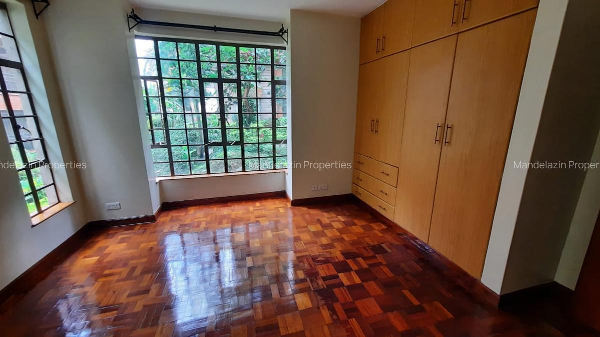 2 Bed Apartment with En Suite at School Lane - 11