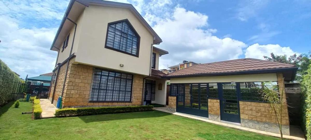 4 Bed House with En Suite at Enden Villa - 5