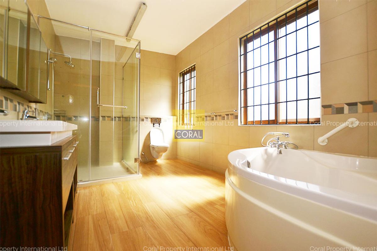 5 Bed Apartment with Parking in Runda - 19