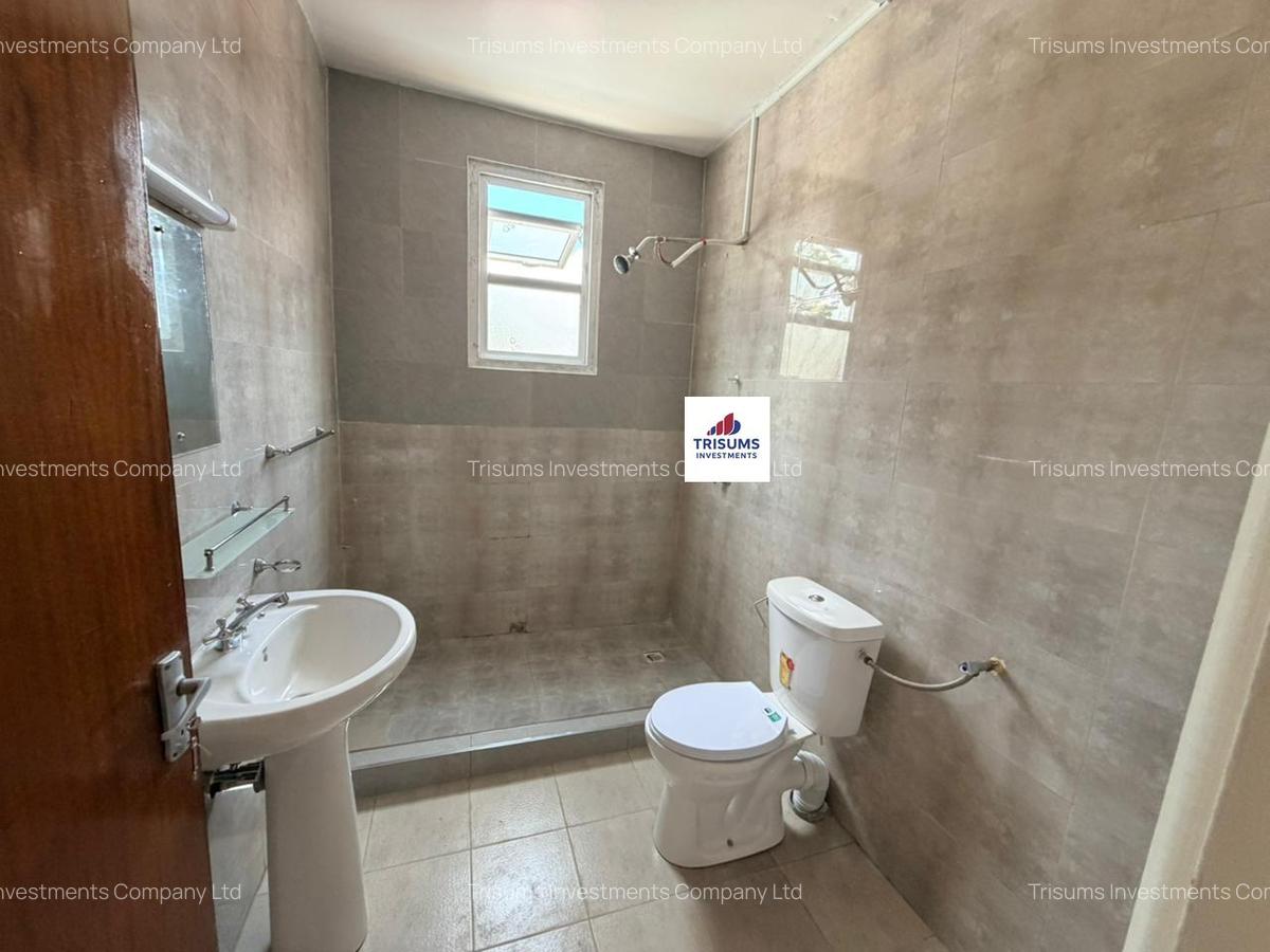 4 Bed Townhouse with En Suite in Westlands Area - 14