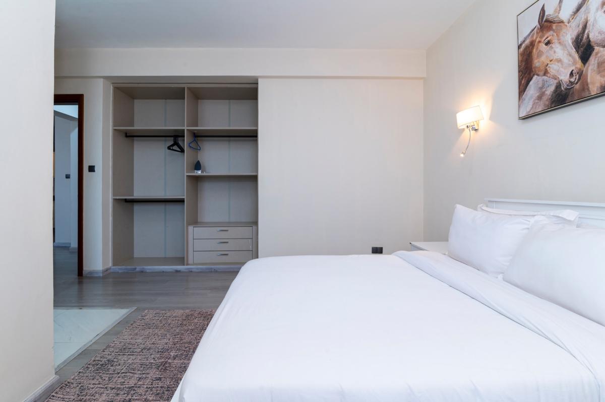 2 Bed Apartment with En Suite in Westlands Area - 17