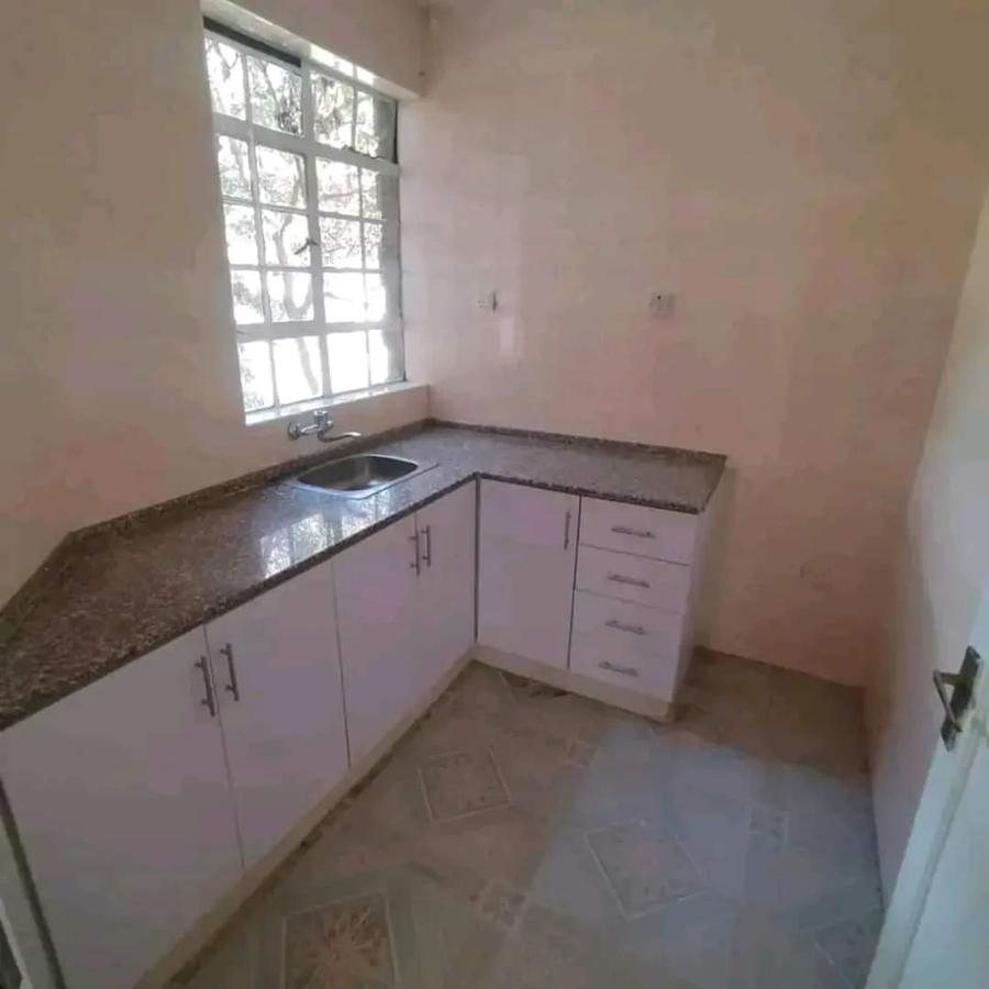 Serviced 1 Bed Apartment with En Suite in Kileleshwa - 4