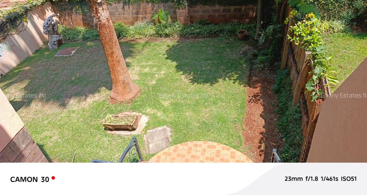 5 Bed Villa with En Suite in Lavington - 4