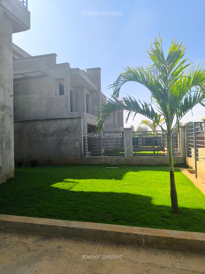 4 Bed House with En Suite at Muhuri Road - 11