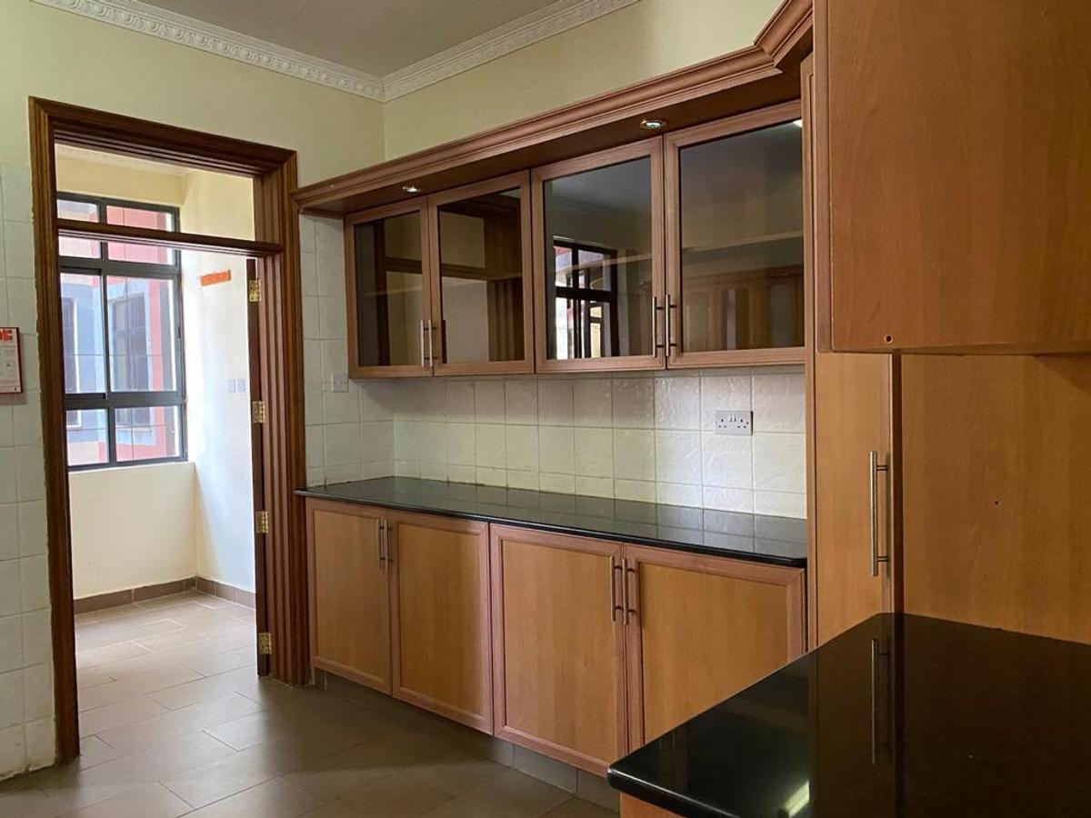 3 Bed Apartment with En Suite at Kilimani - 7