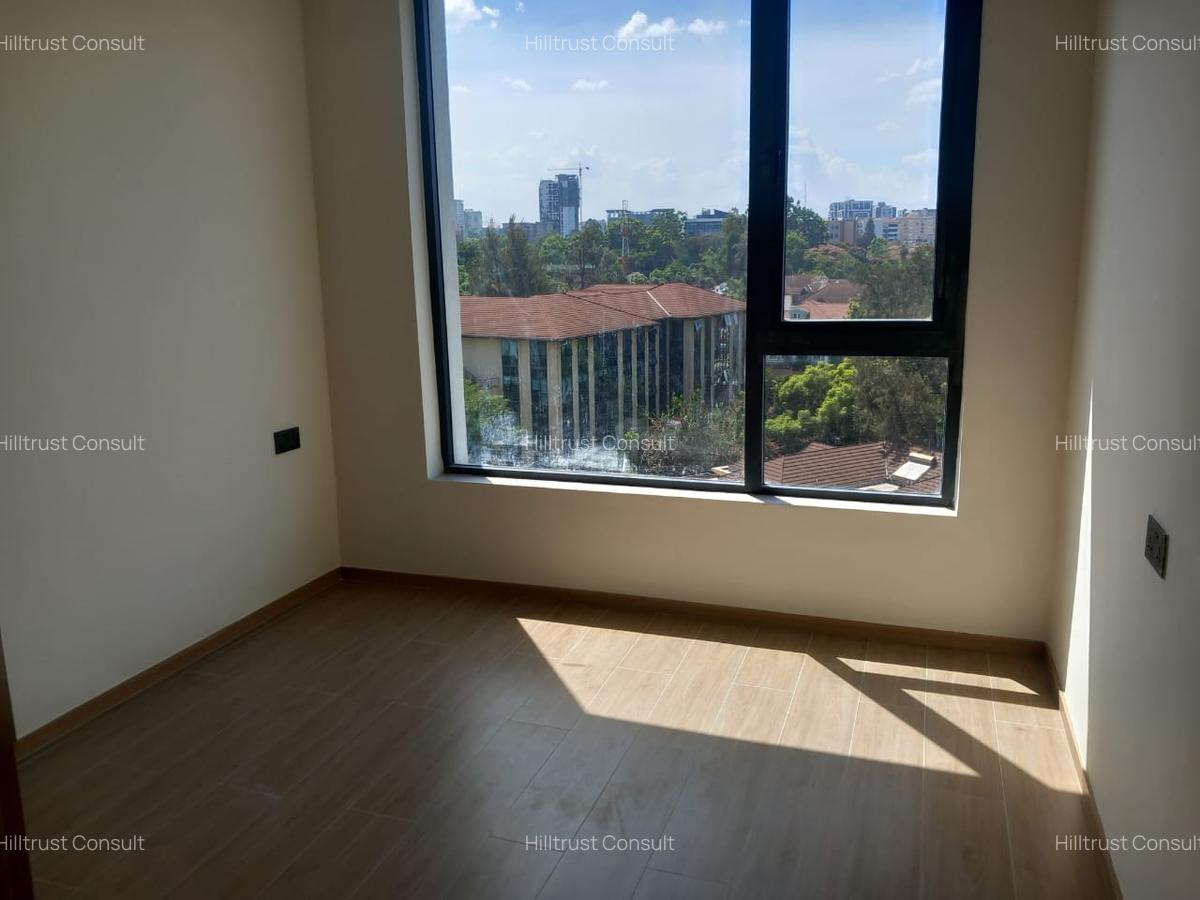 2 Bed Apartment with En Suite in Riverside - 7