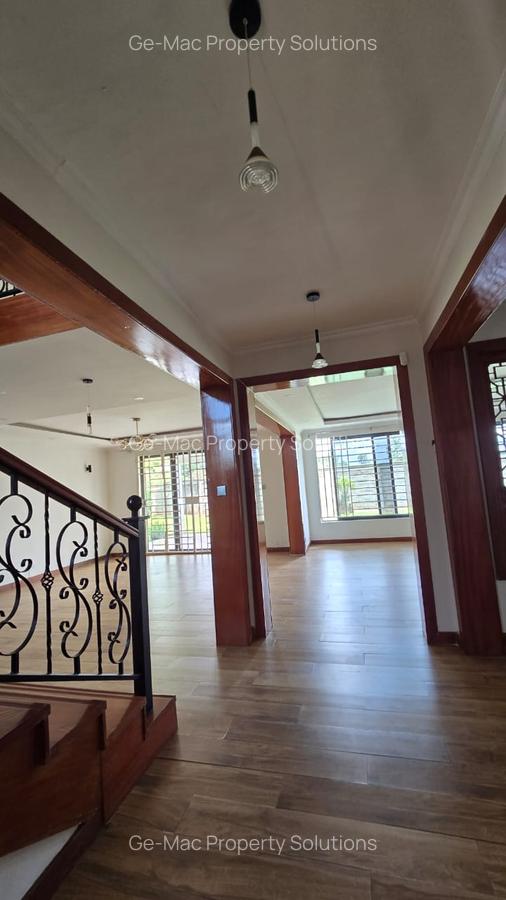 4 Bed House with En Suite at Paradise Lost Road - 12