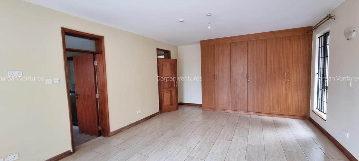 4 Bed Townhouse with En Suite in Runda - 10