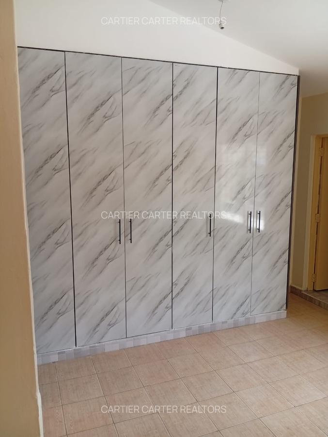 3 Bed Townhouse with En Suite in Buruburu - 7