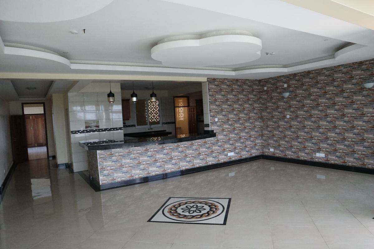 4 Bed Apartment with En Suite in Nyali Area - 16