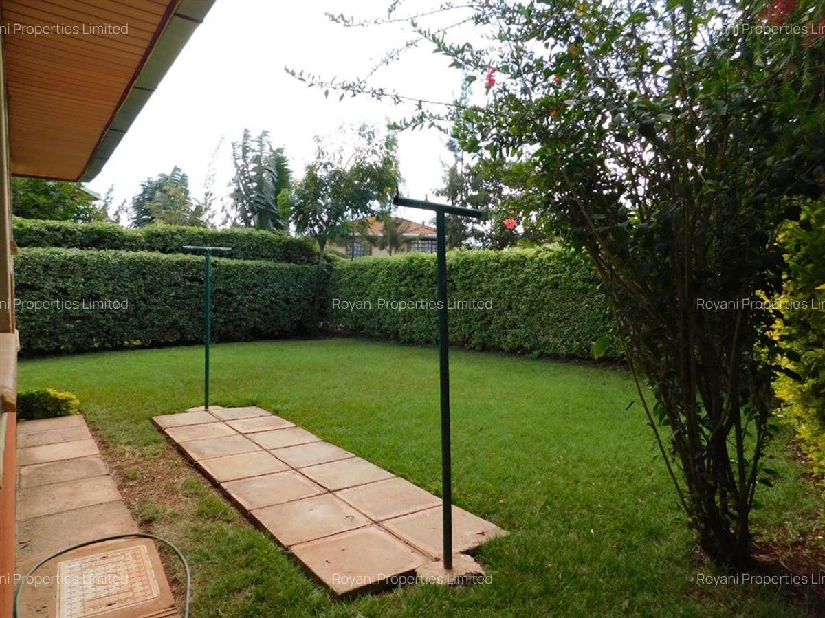 4 Bed House with En Suite at Fourways Junction Estate - 19