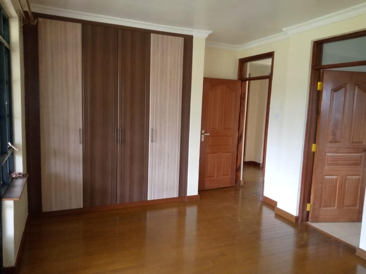 5 Bed Townhouse with En Suite in Kiambu Road - 7