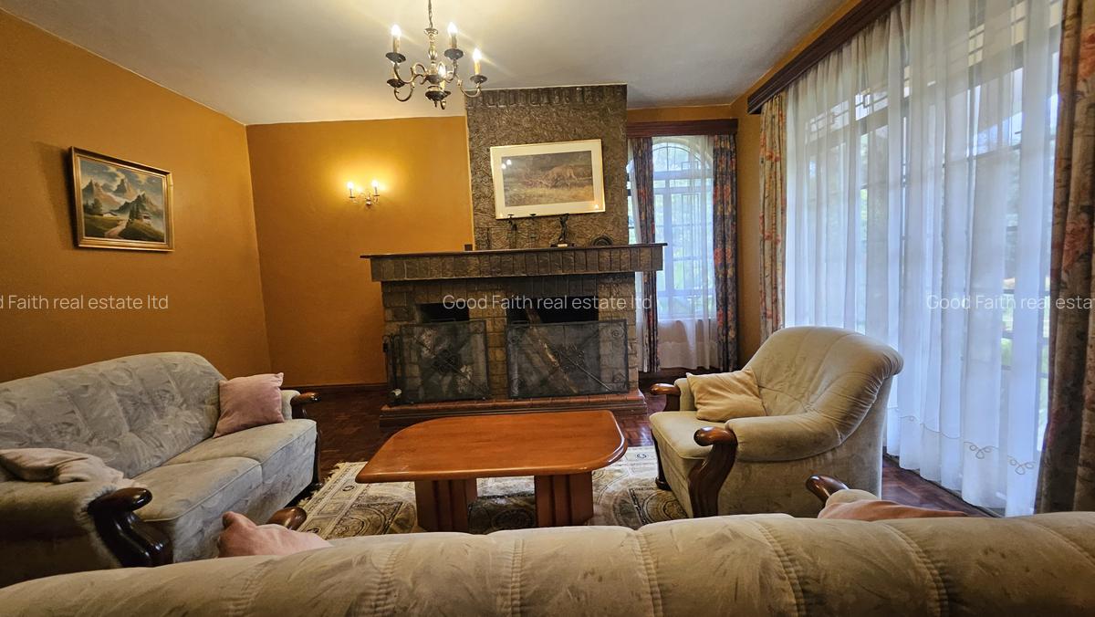 5 Bed House with En Suite in Runda - 5