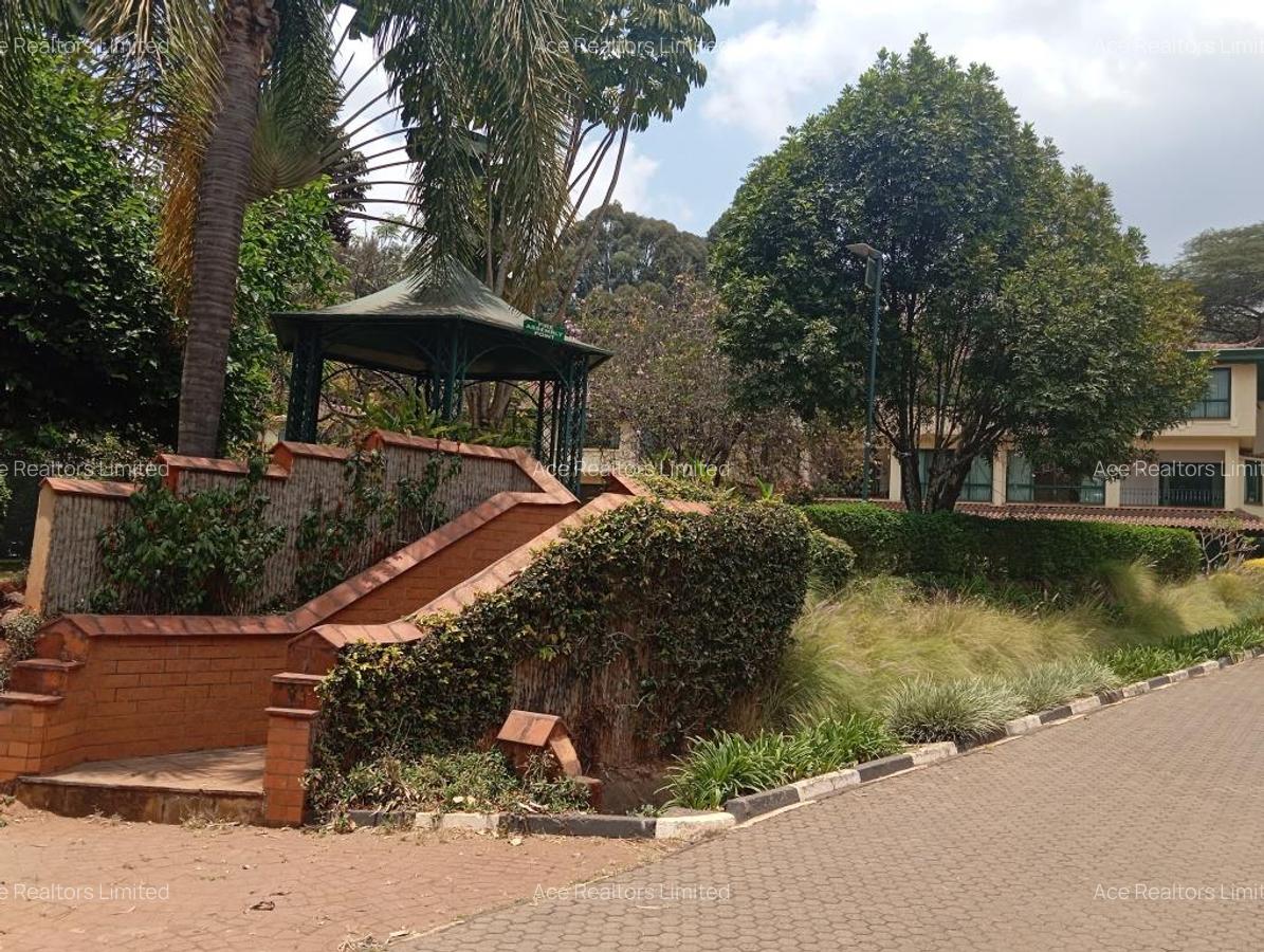 3 Bed Townhouse with En Suite at Grevillea Grove - 12