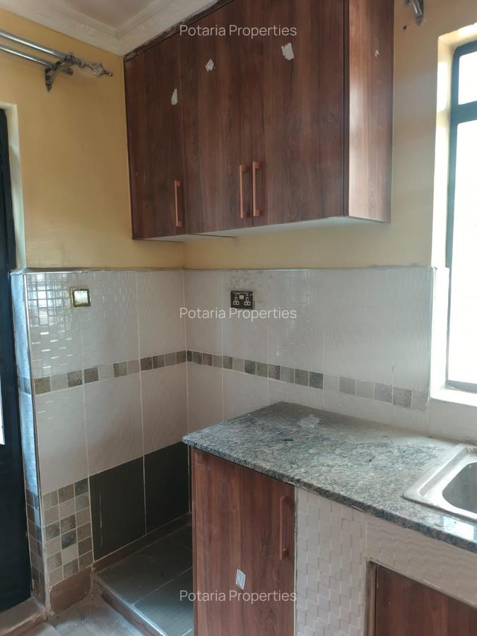 2 Bed House with En Suite in Ridgeways - 10