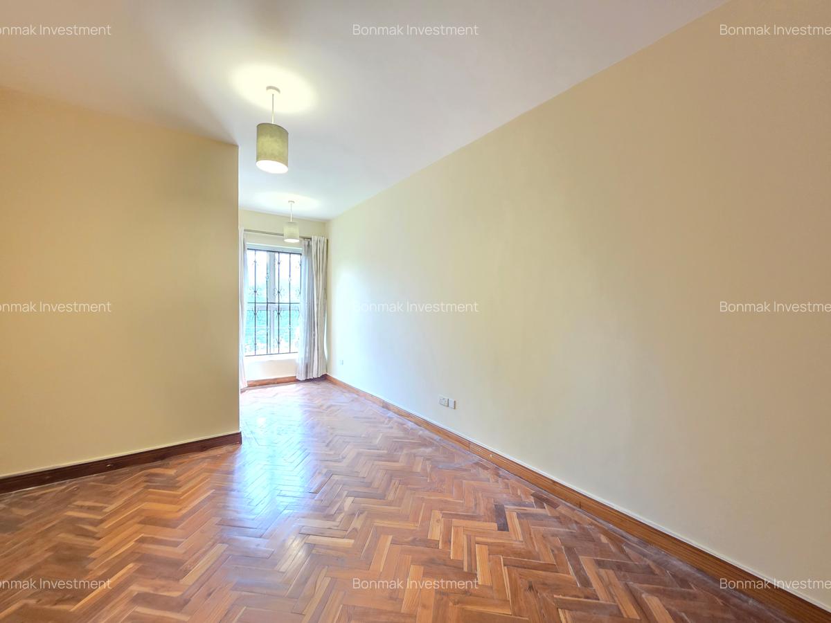 4 Bed Townhouse with En Suite at Kyuna - 10