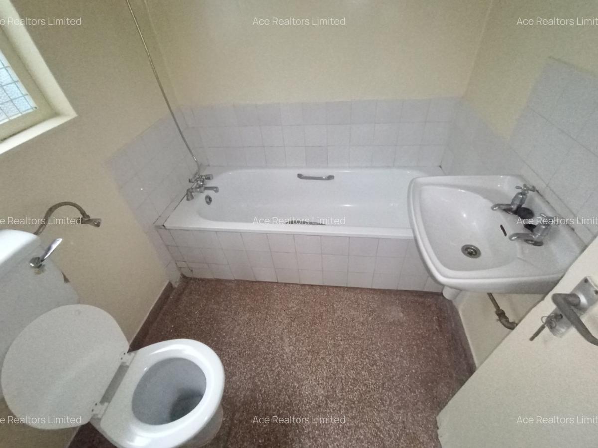 1 Bed Apartment with En Suite at Laikipia Road - 9