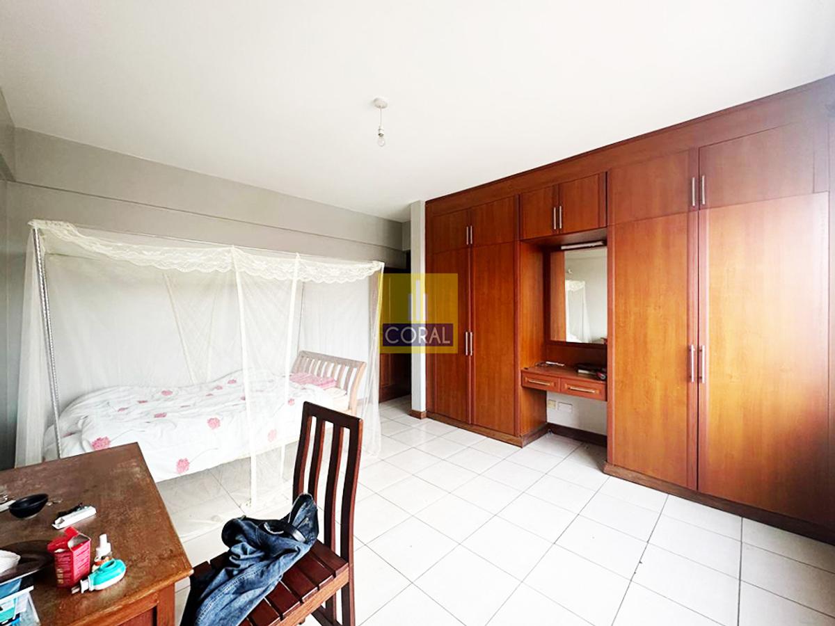 3 Bed Apartment with Swimming Pool in Lavington - 6