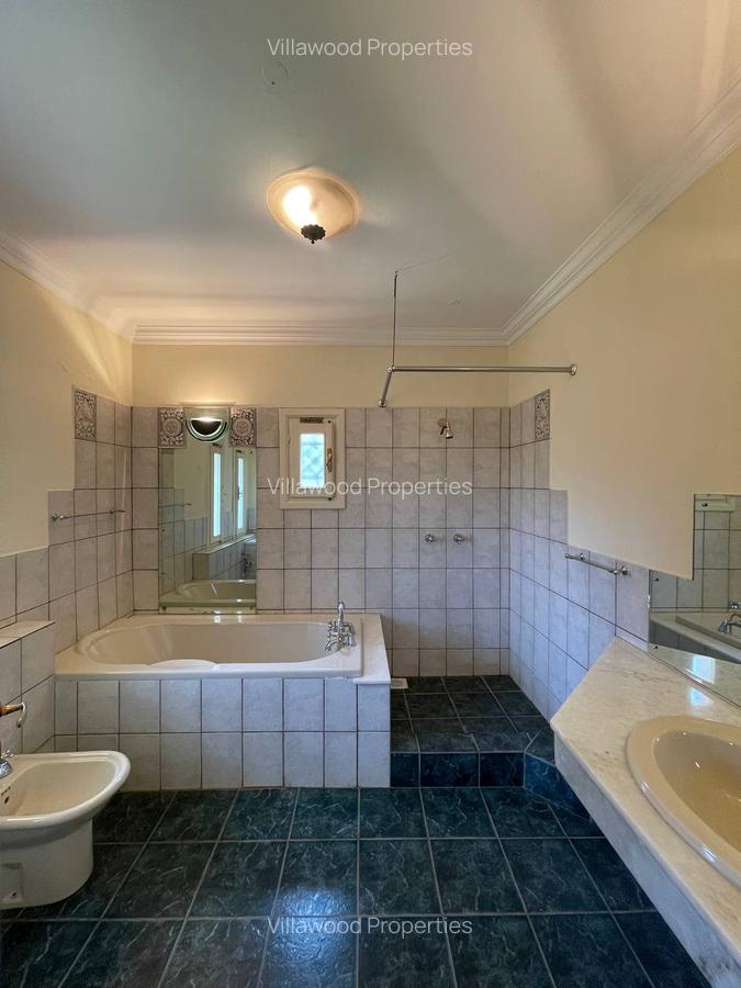 4 Bed Villa with En Suite in Muthaiga - 9