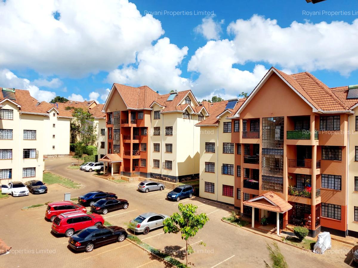 4 Bed Apartment with En Suite at Fourways Junction Estate - 16