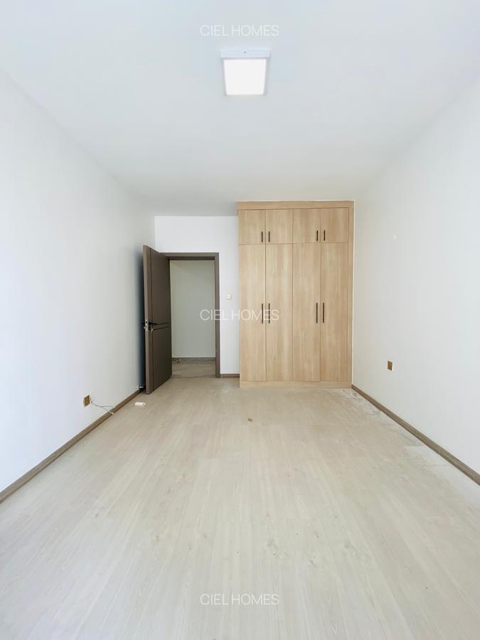 4 Bed Apartment with En Suite at Oledume Road - 8