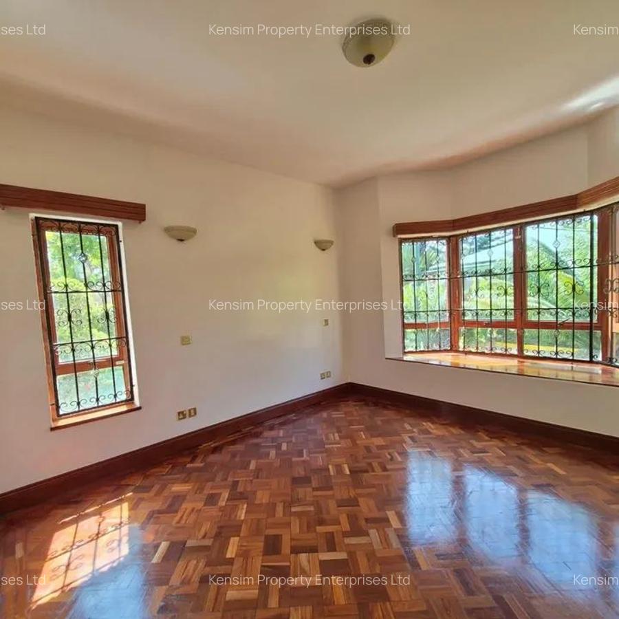 5 Bed Townhouse with En Suite in Runda - 10