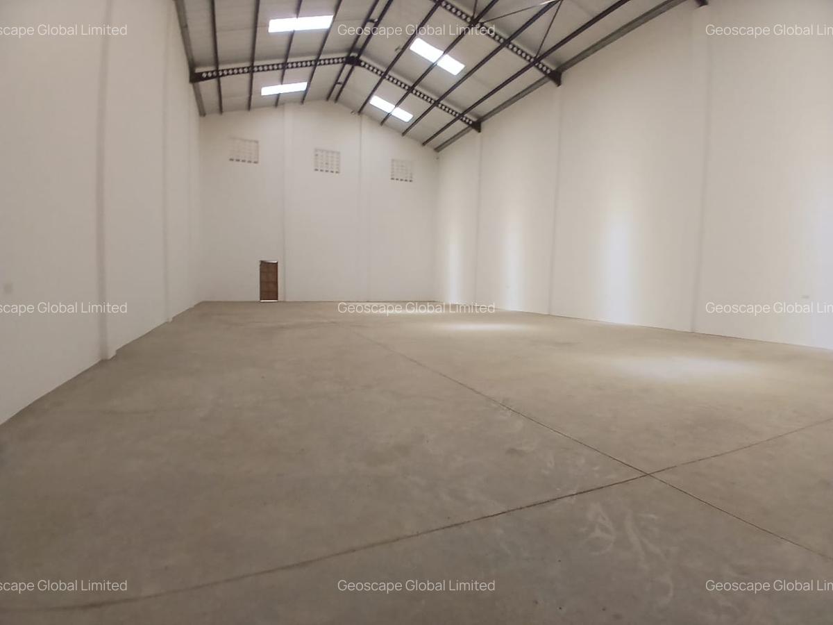 8,000 ft² Warehouse with Backup Generator in Mlolongo - 5