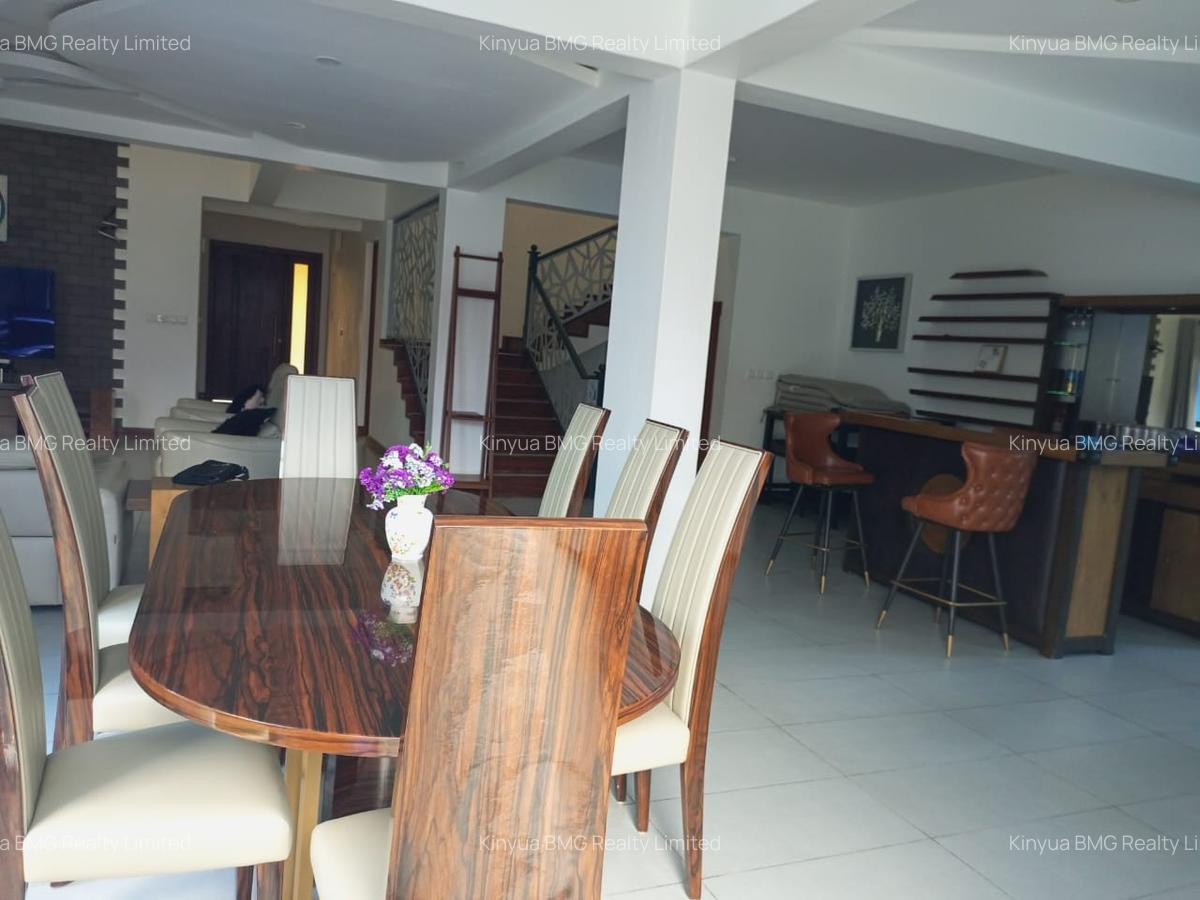 4 Bed Townhouse with En Suite in Nyali Area - 14