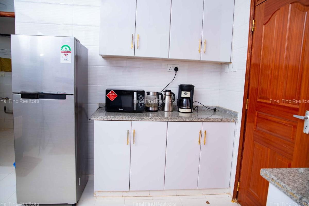 Furnished 3 Bed Apartment with Gym in Westlands Area - 6