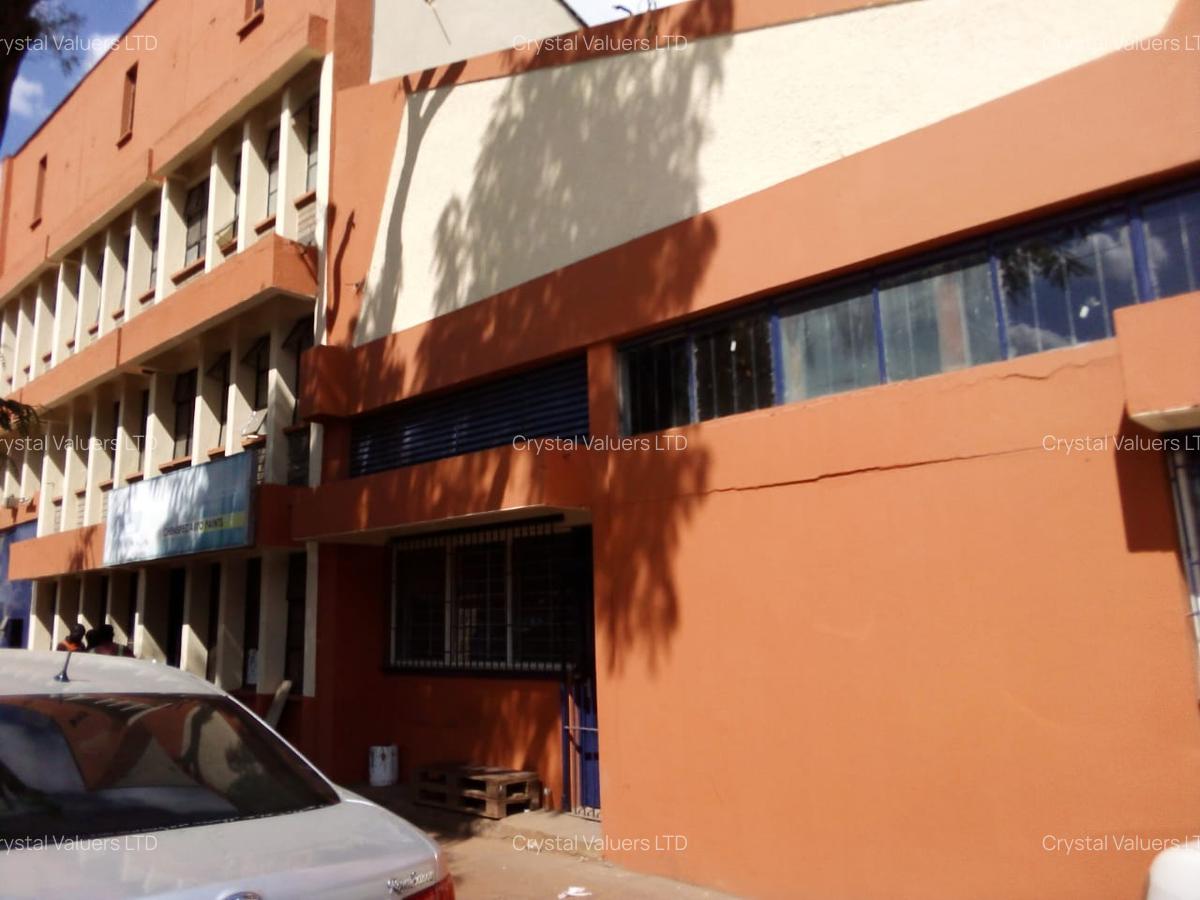 Commercial Property with Service Charge Included in Industrial Area - 3