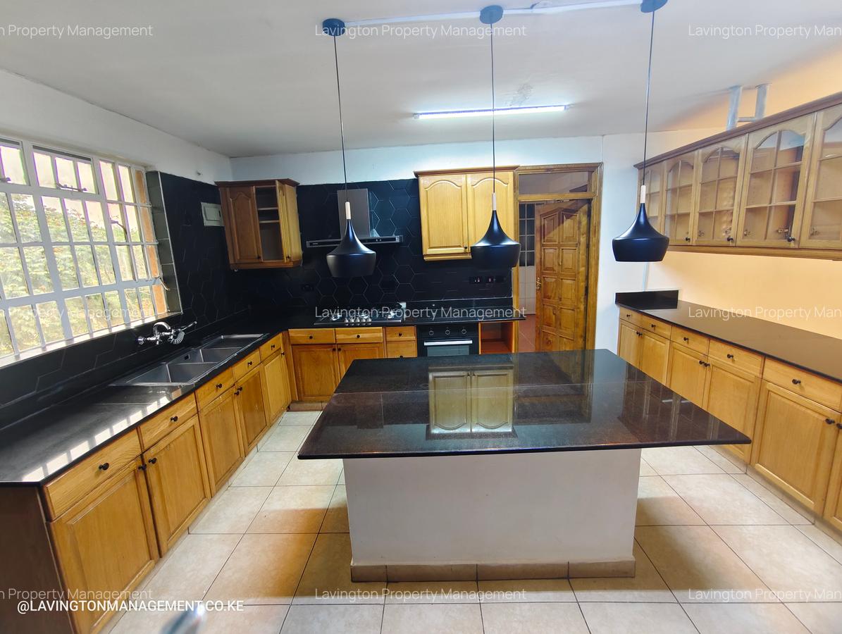 4 Bed Apartment with En Suite at Lavington Green - 2