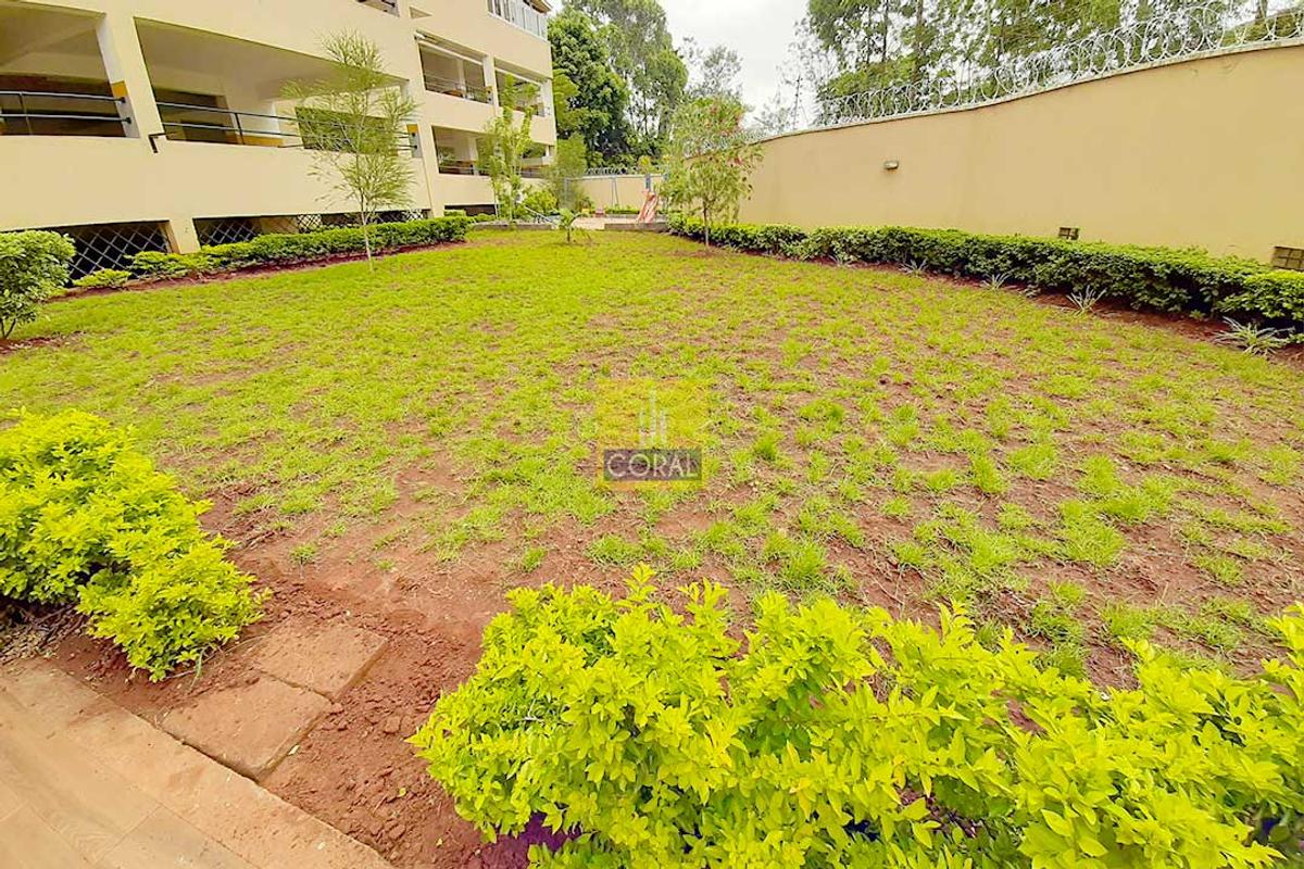 3 Bed Apartment with En Suite at Nairobi - 5