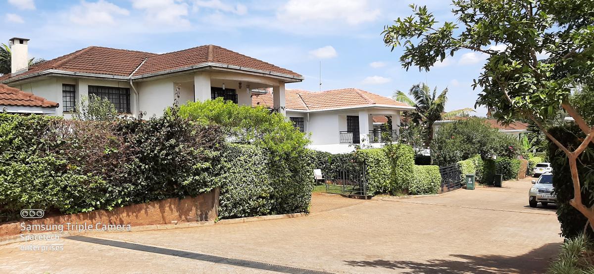 4 Bed Townhouse with En Suite in Westlands Area - 3