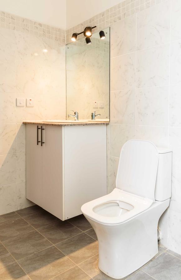 5 Bed Townhouse with En Suite at Katani - 11 5 Bed Townhouse with En Suite at Katani - 11