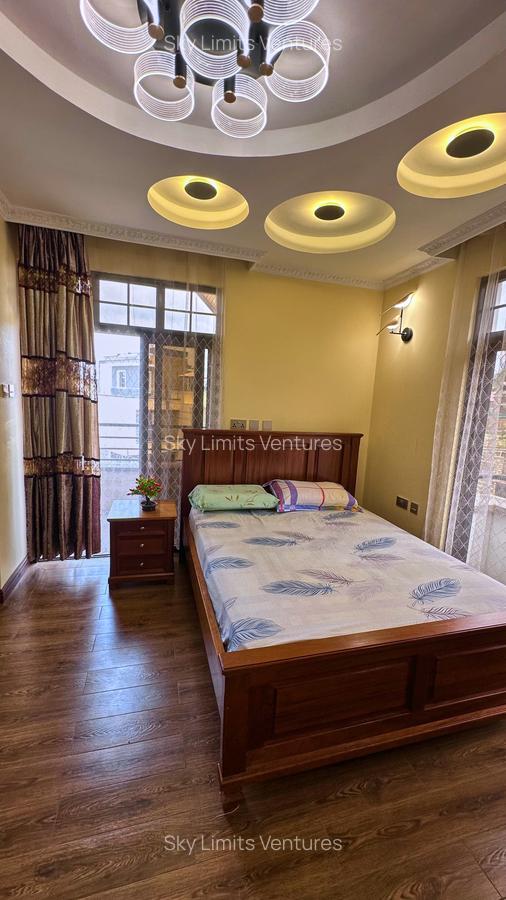 6 Bed House with En Suite at Membley Estate - 10