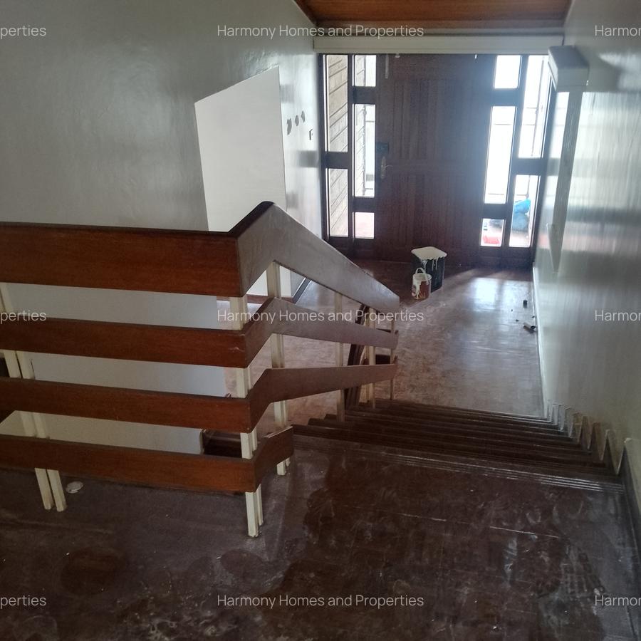 4 Bed Townhouse with En Suite at Kileleshwa - 10
