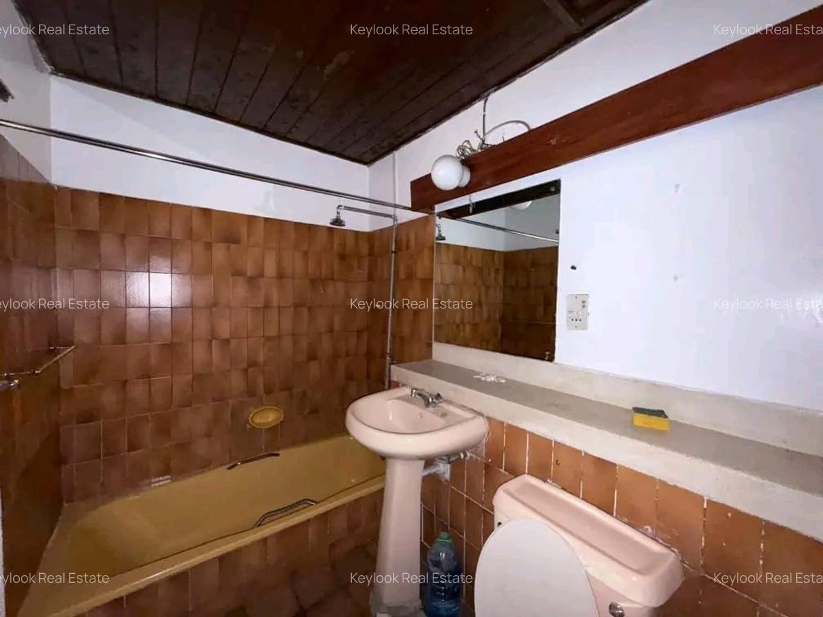 4 Bed House with En Suite at Ngecha Road - 12