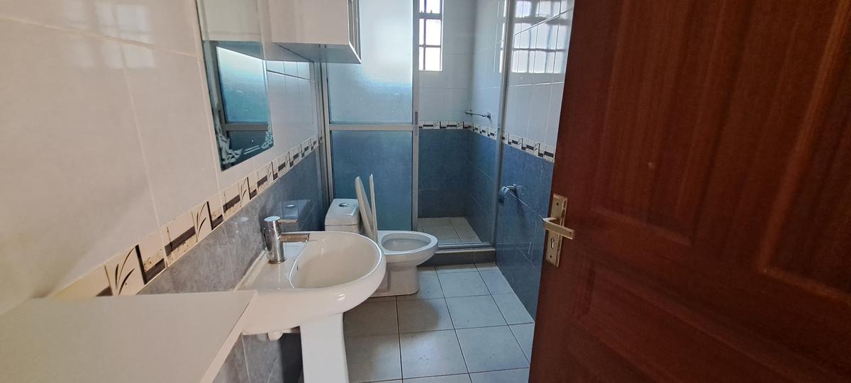 5 Bed Townhouse with En Suite at Kiambu Road - 7