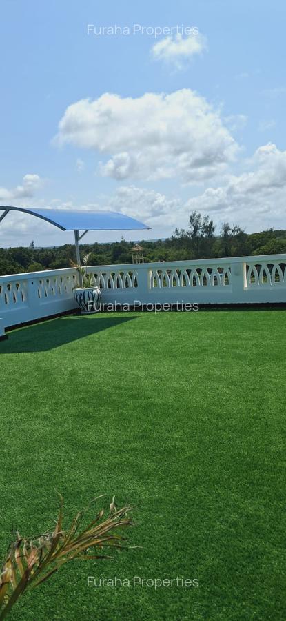 2 Bed Apartment with En Suite in Ukunda - 3