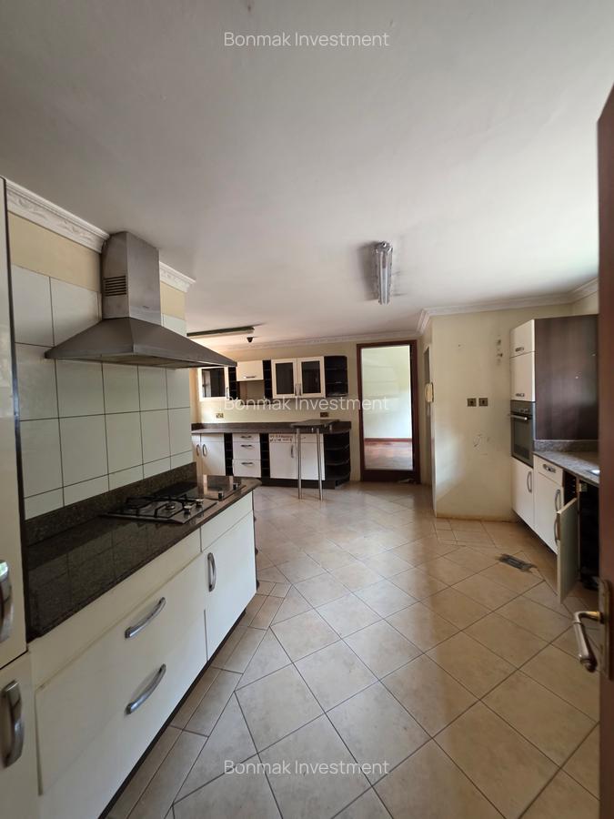 Commercial Property with Backup Generator in Kyuna - 15