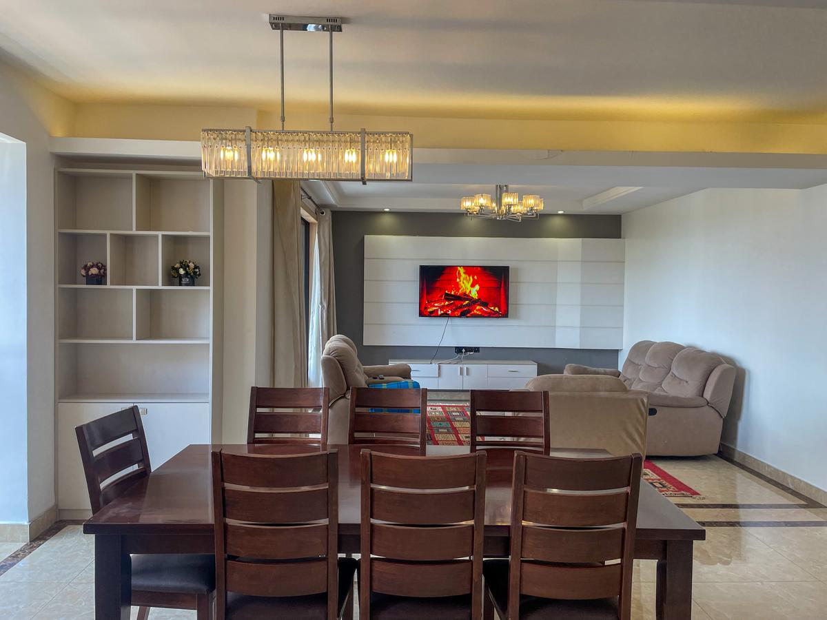 4 Bed Apartment with En Suite in Lavington - 4
