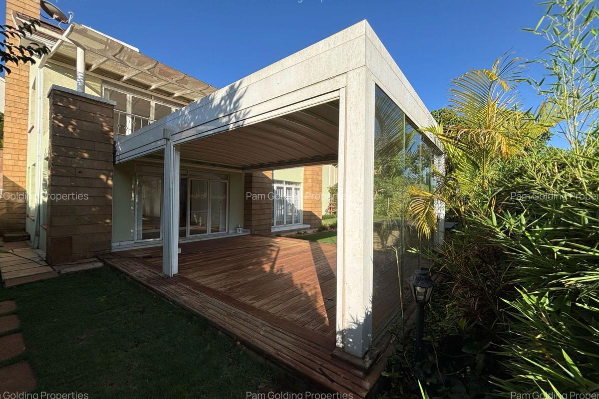 4 Bed Townhouse with En Suite in Kitisuru - 1