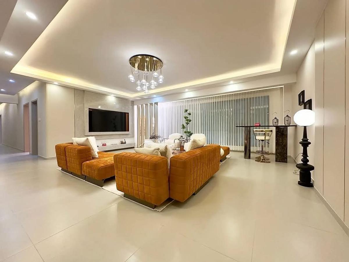 4 bed apartment with swimming pool at kilimani